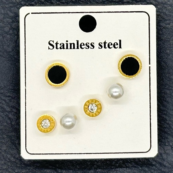 Stud Earrings Set - Picture 6 of 7